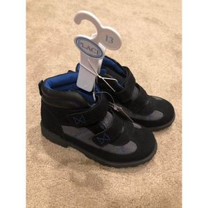 NWT New Boys Size 13 Black Boots